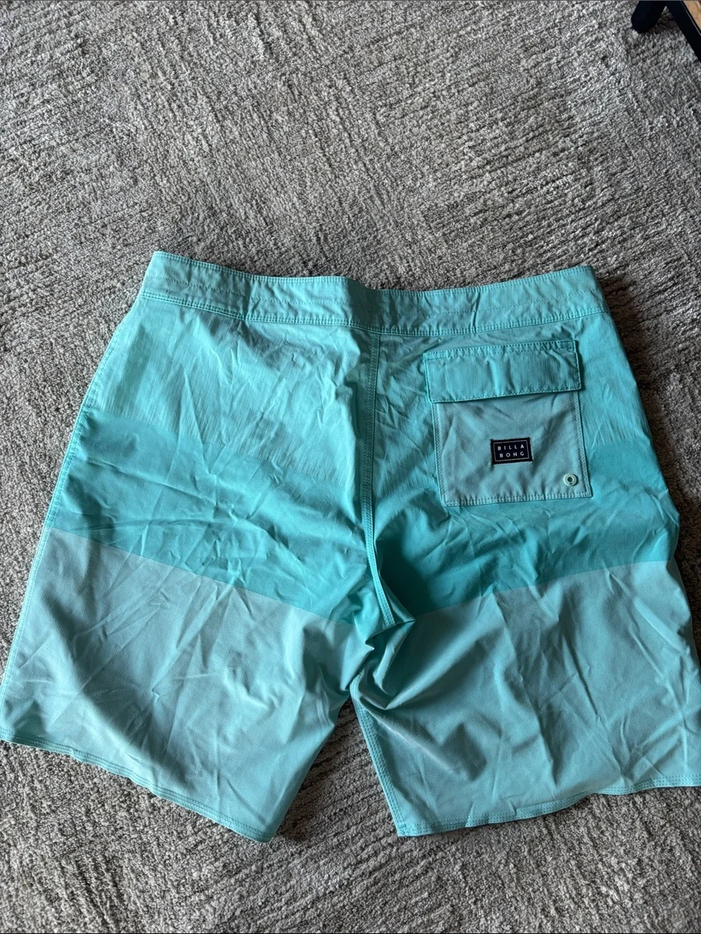 Billabong Aqua Mint Two-Tone Board Shorts